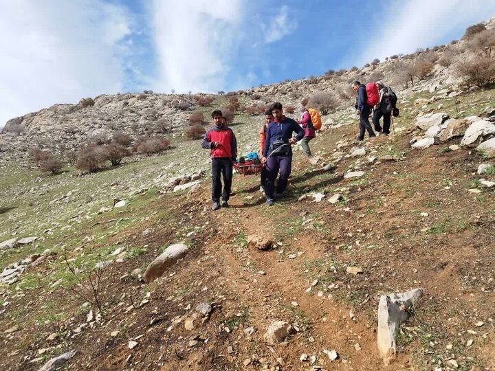 نجات کوهنورد ۶۰ ساله در  ارتفاعات کوه سبلان  