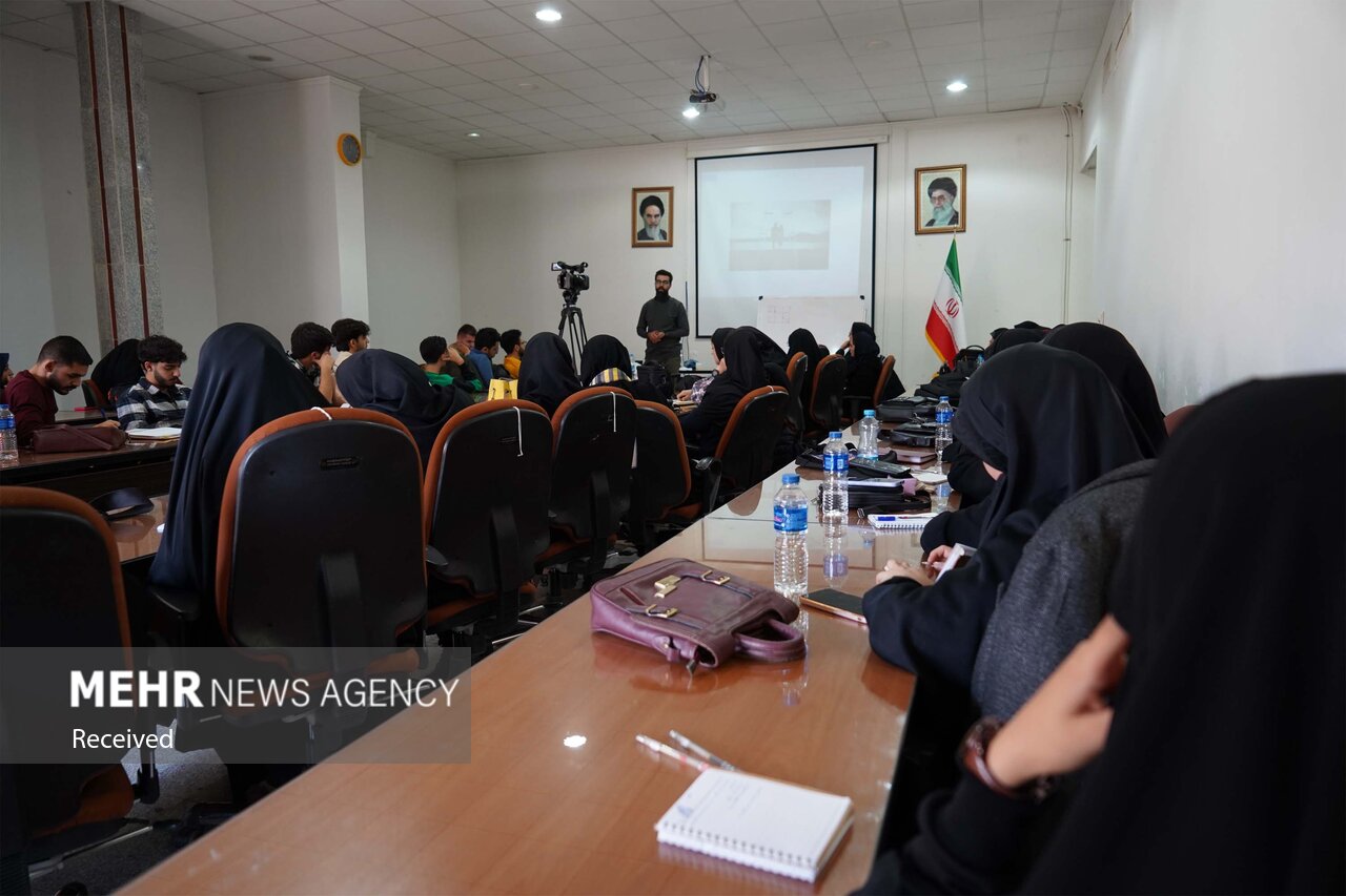 برگزاری دوره آموزشی عکاسی دانشجویی