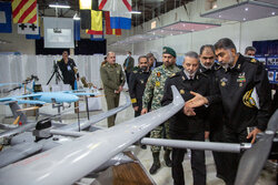 نمایشگاه توانمندی ها و دستاوردهای نیروی دریایی ارتش جمهوری اسلامی