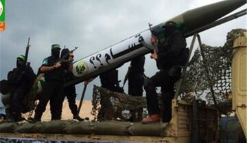 Missiles rain down on Israeli sites