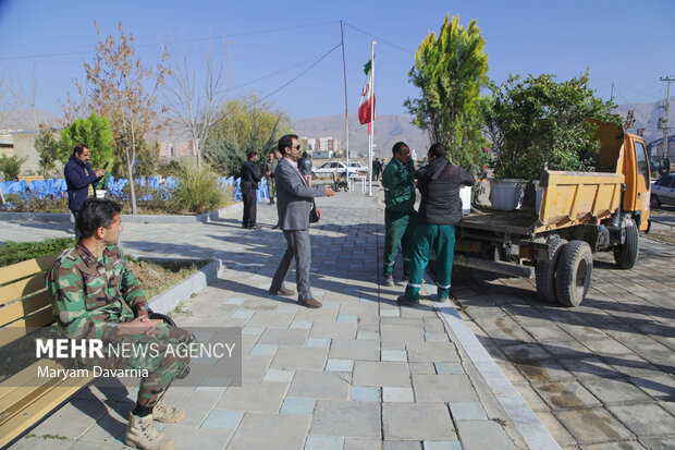 مراسم کاشت یک میلیارد نهال در شهرک گلستان بجنورد