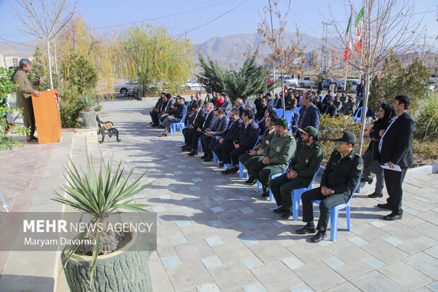 مراسم کاشت یک میلیارد نهال در شهرک گلستان بجنورد