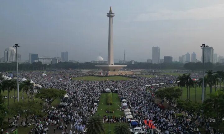 تجمع باشکوه مردم اندونزی در دفاع از مردم غزه+ فیلم