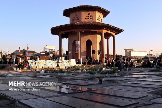 میرزا کوچک خان؛ سرداری که سربازیِ وطن را بر پادشاهی ترجیح داد