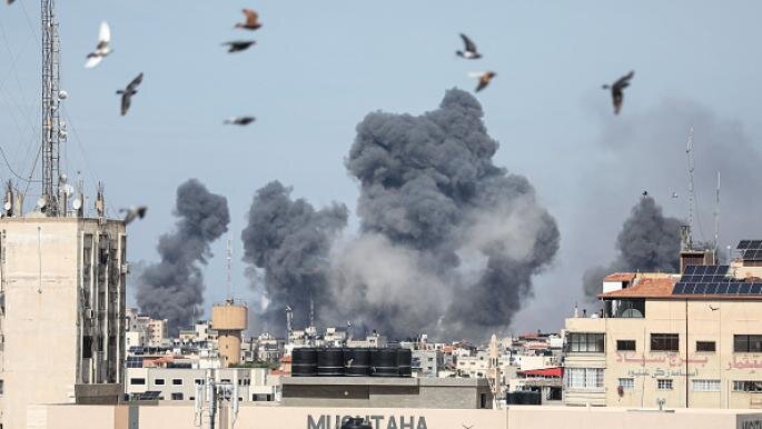 بمباران وحشیانه منازل مسکونی و بیمارستان‌های نوار غزه