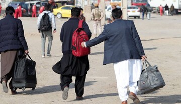 بازگرداندن بیش از ۱۶ هزار نفر از اتباع افغانستانی از طریق مرزه تایباد