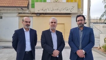 پرداخت ۳۲ میلیارد تومان حقوق به زندانیان شاغل در زندان‌های فارس