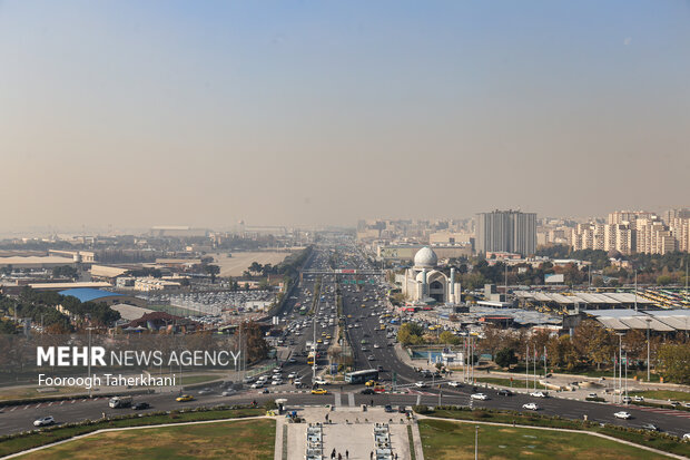 هوای اصفهان در وضعیت نارنجی قرار گرفت / شاخص کیفی هوا روی عدد ۱۳۶