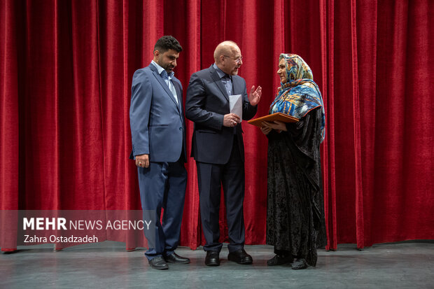 مراسم گرامیداشت روز جهانی معلولان با حضور محمدباقر قالیباف رئیس مجلس شورای اسلامی، عصر یکشنبه ۱۲ آذر ۱۴۰۲ در فرهنگسرای بهمن برگزار شد