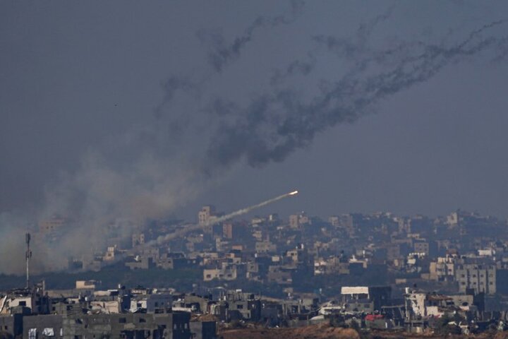 At least 40 people killed by Israeli strikes in central Gaza