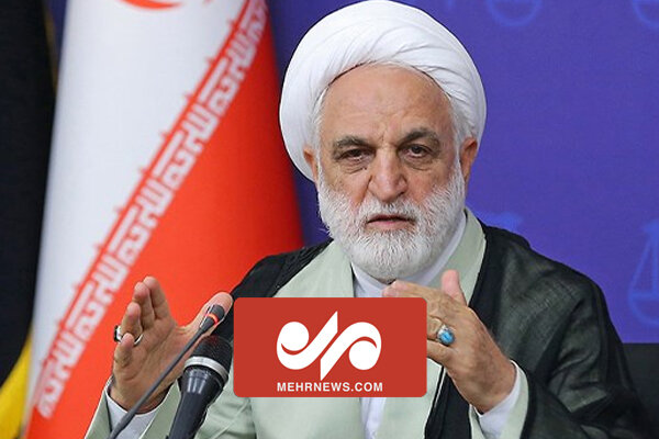 شعار سال با حکمت و دید کارشناسی انتخاب میشود شعار سال با حکمت و دید کارشناسی انتخاب میشود