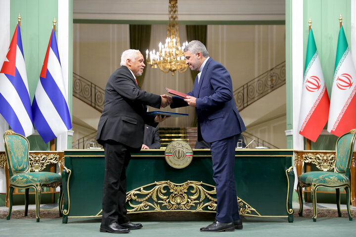 İran ile Küba arasında 7 anlaşma imzalandı