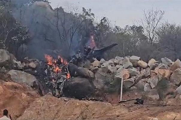 ۲ خلبان هندی در سانحه سقوط هواپیمای آموزشی کشته شدند