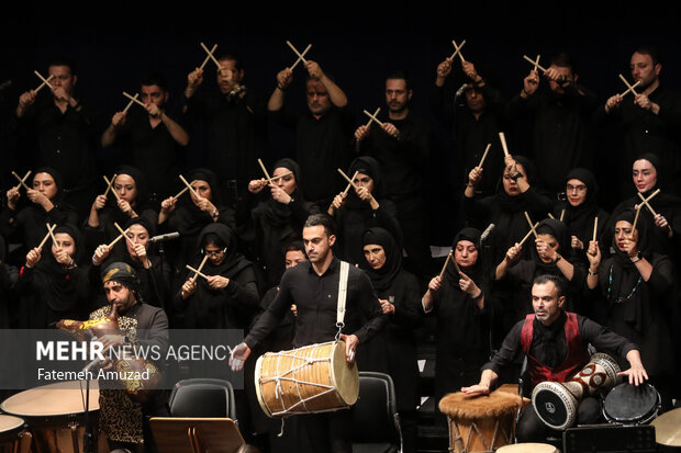 کنسرت «همراه با خاطره ها» به آهنگسازی و رهبری مجید انتظامی به همراه ارکستر ملی ایران شامگاه ۱۴ آذر ماه ۱۴۰۲ در تالار وحدت برگزار شد