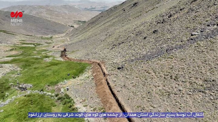 انتقال آب توسط بسیج سازندگی استان همدان
