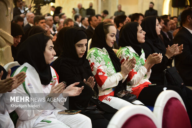 تجلیل از افتخار آفرینان ورزش استان <a href='https://sayeb.ir/tag/%d8%a7%d8%b5%d9%81%d9%87%d8%a7%d9%86'></div>اصفهان</a> در بازیهای آسیایی و پاراآسیایی هانگژو