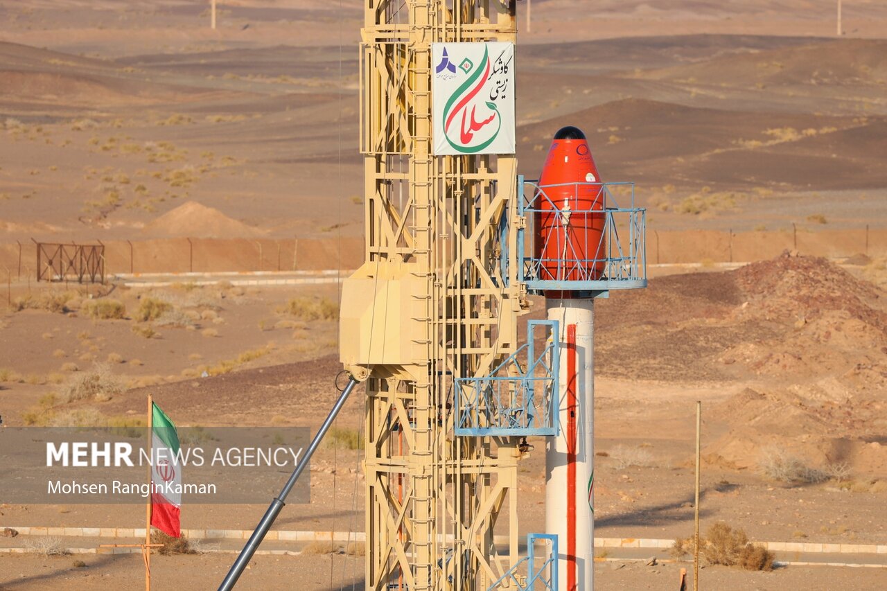 کپسول زیستی ایرانی با موفقیت به فضا پرتاب شد