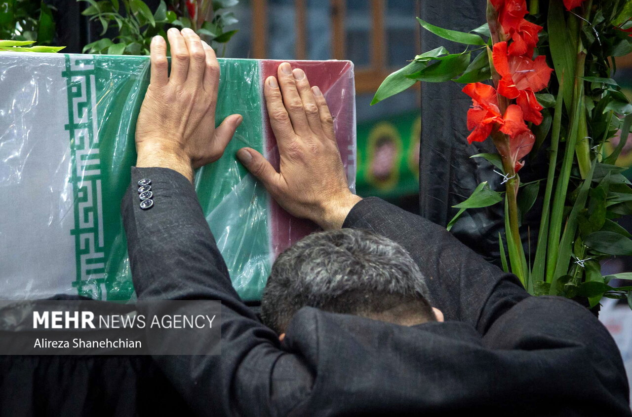 پیکر ۶ شهید دوران دفاع مقدس وارد گیلان شد پیکر ۶ شهید دوران دفاع مقدس وارد گیلان شد