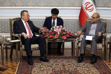 التعاون بين ايران والصين يسهم في نشر السلام والاستقرار في المنطقة والعالم