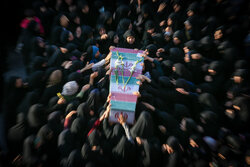 استقبال از پیکر ۸ شهید گمنام دفاع مقدس در یزد