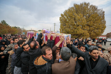 همایش پیاده روی حرم تاحرم همراه با تشییع شهدای گمنام در یاسوج
