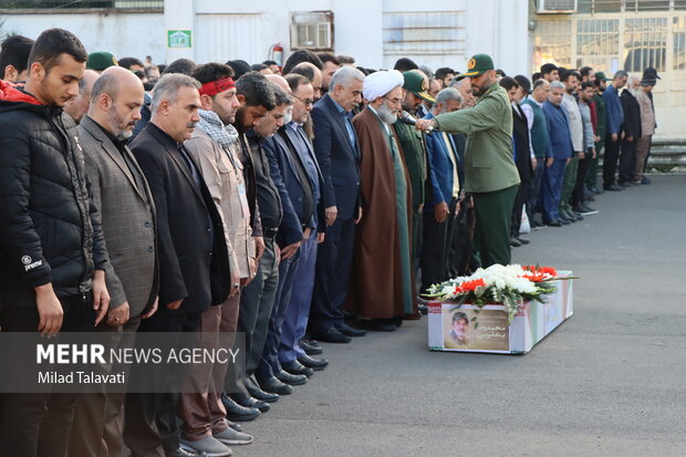 مراسم تشییع و خاکسپاری پیکر شهید مدافع حرم «محمد رضا یعقوبی»