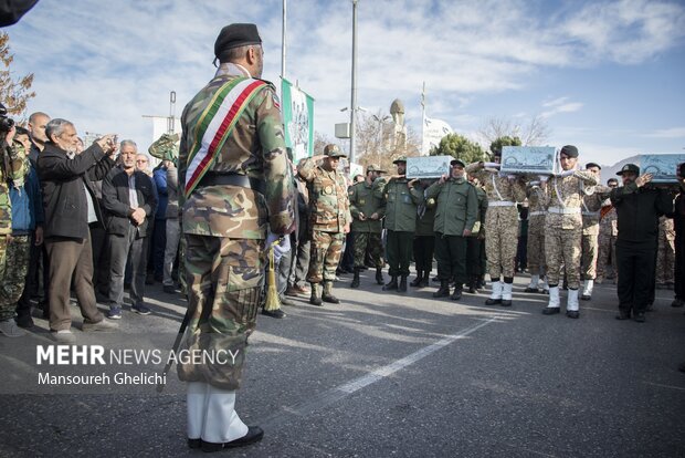 تشییع پیکر مطهر ۵ شهید گمنام در شاهرود