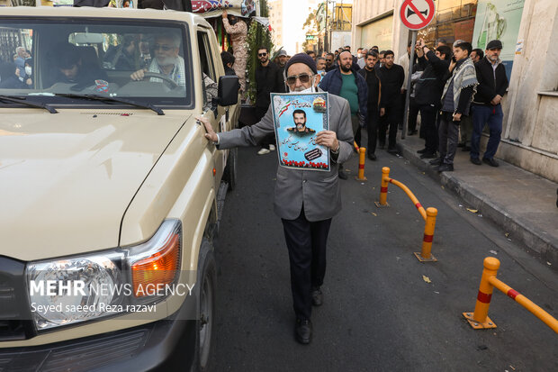 مراسم تشییع شهید مدافع حرم حسن اکبری بعدازظهر امروز پنج شنبه ۱۶ آذر ماه ۱۴۰۲ با حضور پر شور مردم و خانواده‌های شهدا و ایثارگران در آستان مقدس امامزادگان جعفر و حمیده خاتون برگزارشد