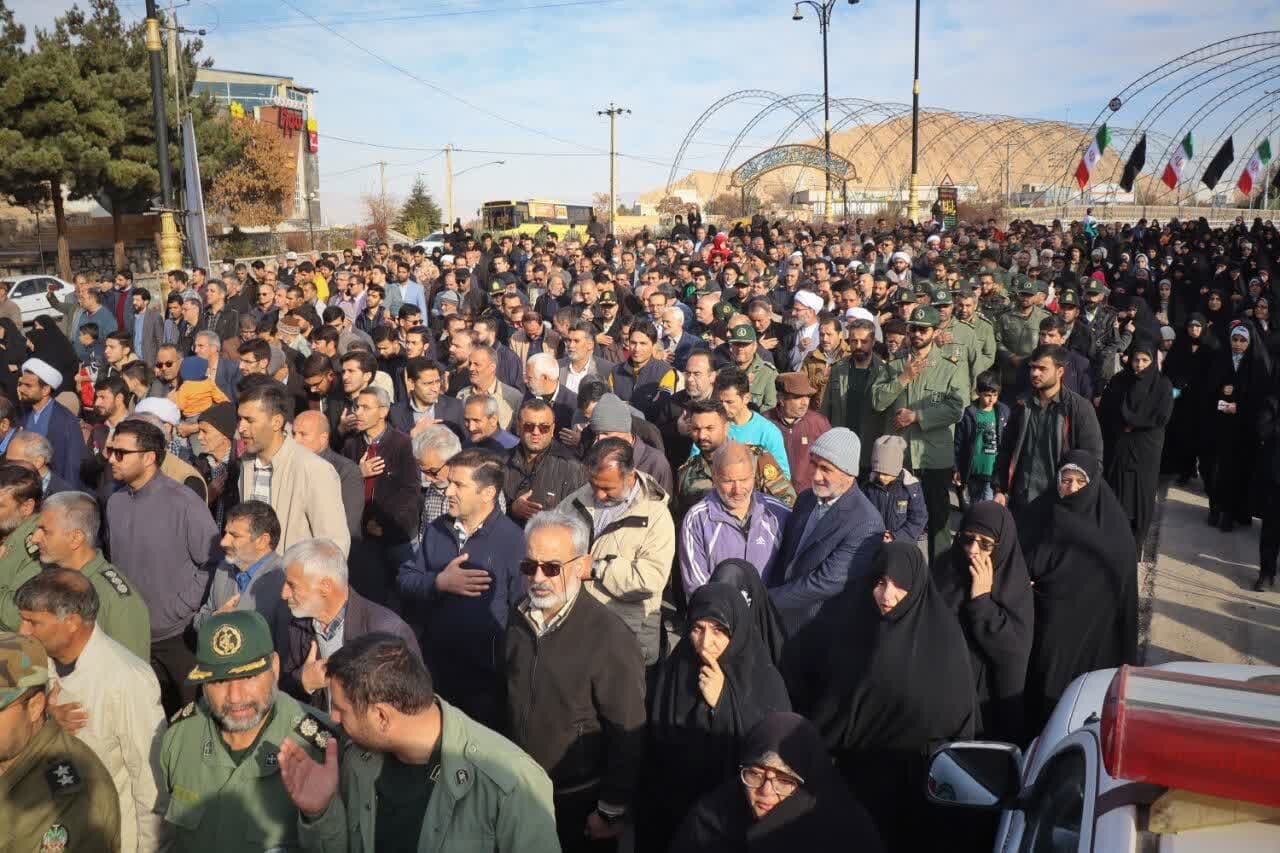 استان سمنان میزبان ۵ شهید گمنام/ شاهرودیها سنگ تمام گذاشتند