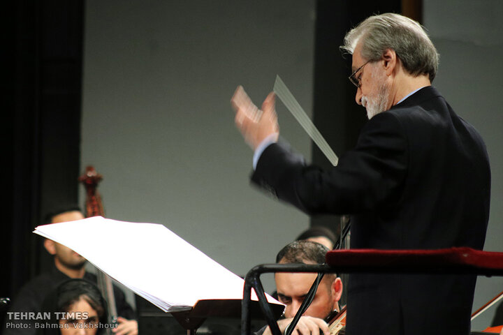 Maestro Majid Entezami returns to stage with nostalgic concert