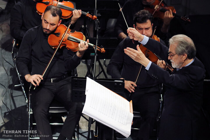 Maestro Majid Entezami returns to stage with nostalgic concert