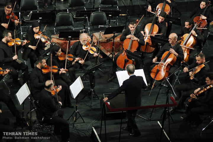 Maestro Majid Entezami returns to stage with nostalgic concert