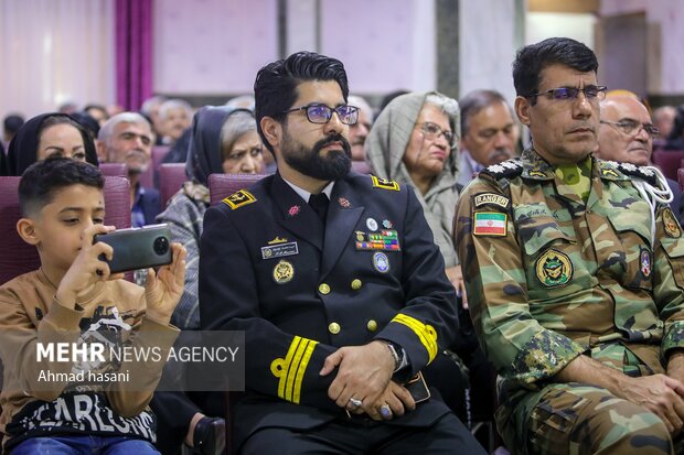 برگزاری اولین همایش خانواده های معظم شهدا نیروی دریایی در مشهد