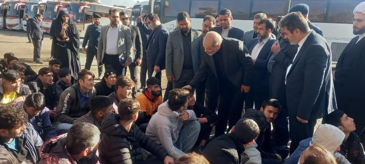 وزير الداخلية: المهاجرين غير الشرعيين يجب أن يعودوا إلى بلادهم