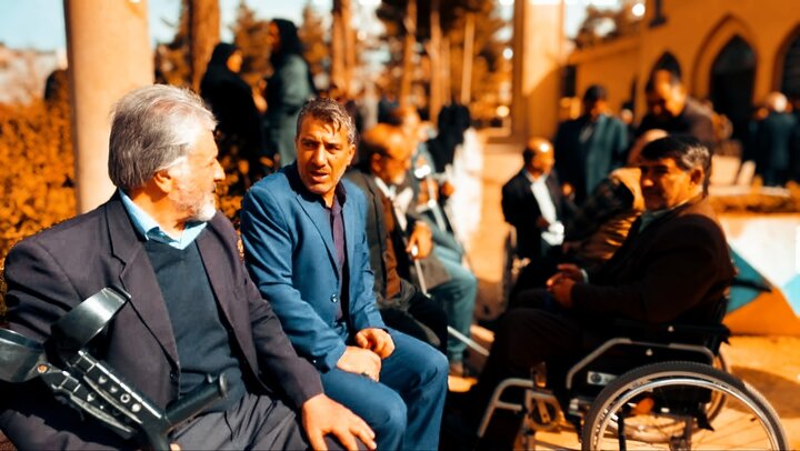 تشییع شهید سید علی فردوسیان در یاسوج/ یاران جنگ همه آمدند