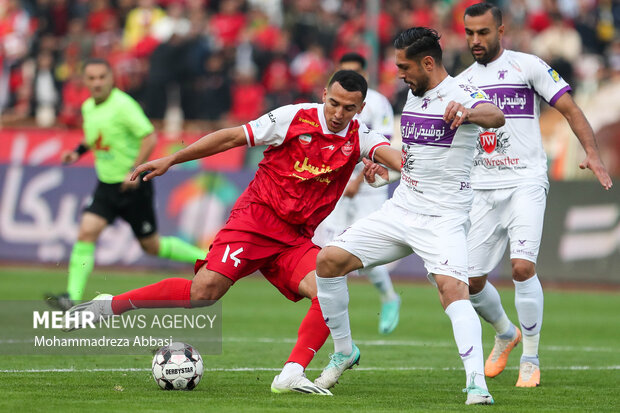 Persepolis vs Havadar in Iran professional league
