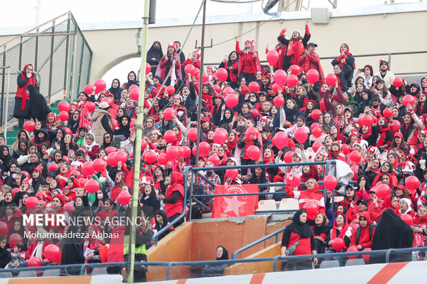 Persepolis vs Havadar in Iran professional league
