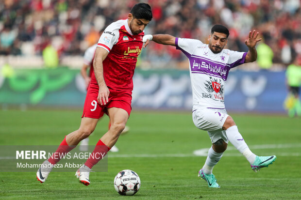 Persepolis vs Havadar in Iran professional league
