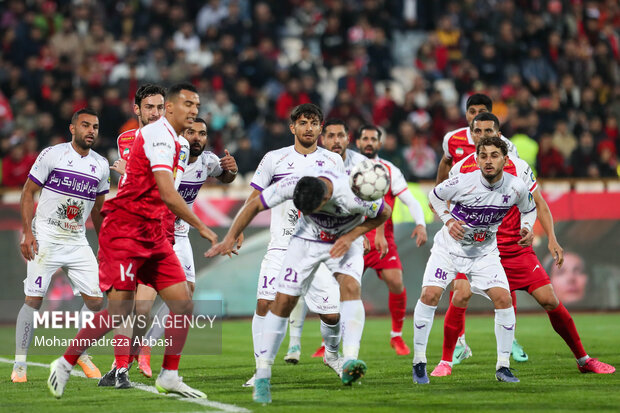 Persepolis vs Havadar in Iran professional league
