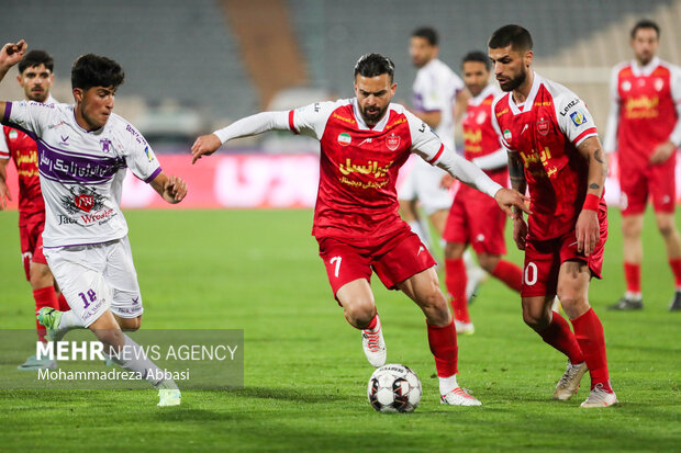 Persepolis vs Havadar in Iran professional league
