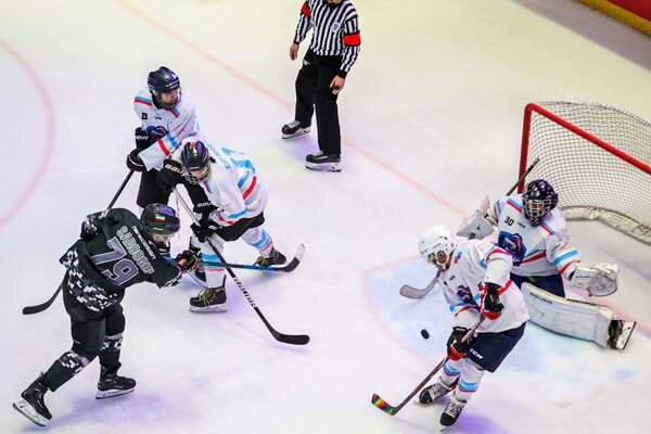 انگیزه بازیکنان در لیگ هاکی روی یخ پس از آموزش مربیان فنلاندی