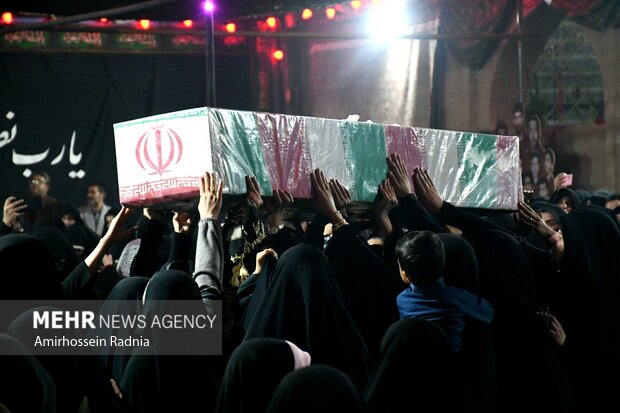 گمنامان در زمین، شهرههایی در آسمان/صیقل یافتن دل زیر سایه شهدا