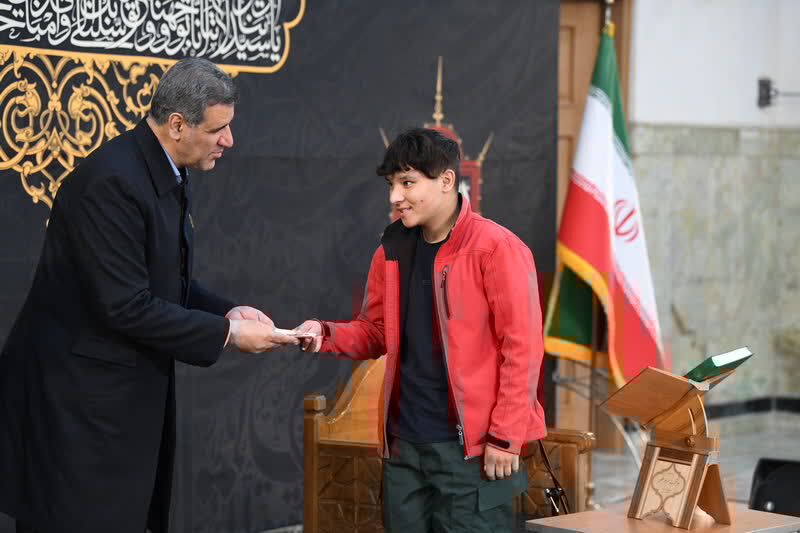 تصاویری از محفل انس با قرآن در حرم عبدالعظیم حسنی(ع)