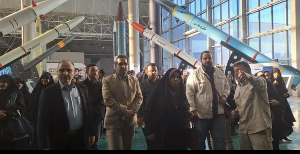 بازدید ۱۲۰ فعال رسانه ای گیلان از دستاوردهای هوافضای سپاه بازدید ۱۲۰ فعال رسانه ای گیلان از دستاوردهای هوافضای سپاه