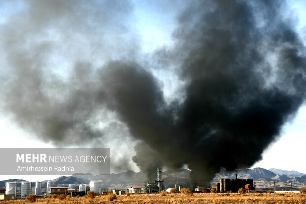 آخرین تصاویر از آتش‌سوزی منطقه ویژه اقتصادی بیرجند