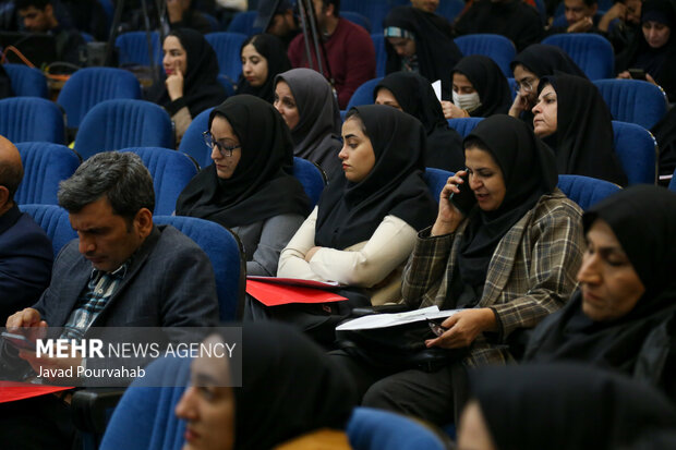 همایش ملی تعلیم و تربیت در اندیشه‌های آیت الله خامنه‌ای در شیراز