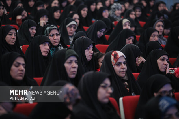 ‌نخستین کنگره ملی فعالین خواهر کانون‌های فرهنگی هنری مساجد کشور صبح روز سه شنبه ۲۱ آذر ماه ۱۴۰۲ با حضور حجت الاسلام محمد جواد علی اکبری امام جماعت موقت تهران، محمد مهدی اسماعیلی وزیر فرهنگ و ارشاد اسلامی و انسیه خزعلی معاون رئیس جمهور در تالار وحدت برگزار شد
