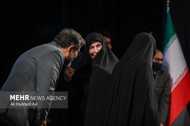 محمد مهدی اسماعیلی وزیر فرهنگ و ارشاد اسلامی در نخستین کنگره ملی فعالین خواهر کانون های فرهنگی هنری مساجد حضور دارد
