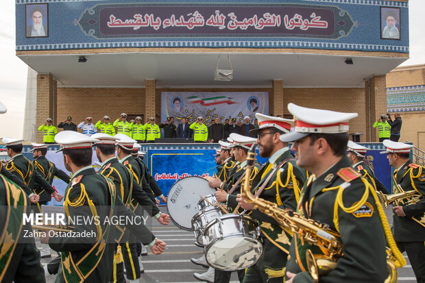 رزمایش طرح ترافیکی زمستانی با حضور وزیر کشور، جانشین فرمانده کل انتظامی، رئیس پلیس راهور و نمایندگان وزارت راه و شهرسازی، اورژانس، هلال احمر…صبح امروز سه شنبه ۲۱ آذر ۱۴۰۲ در دانشگاه علوم انتظامی امین برگزار شد