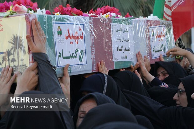 ترویج فرهنگ ایثار و شهادت بین نسل جوان ضروری است ترویج فرهنگ ایثار و شهادت بین نسل جوان ضروری است